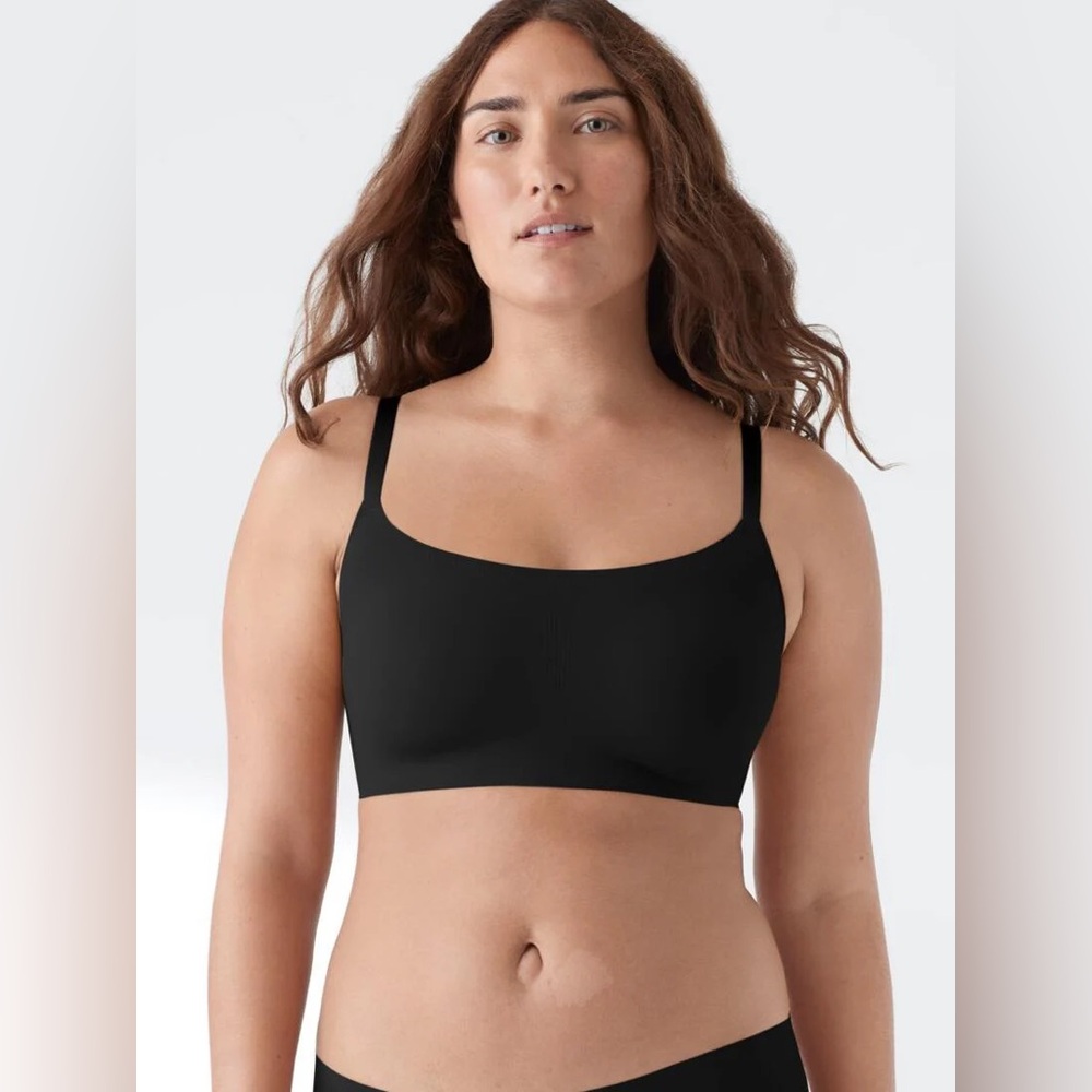 True & Co True Body Scoop Neck Adjustable Strap Bra - Black XS